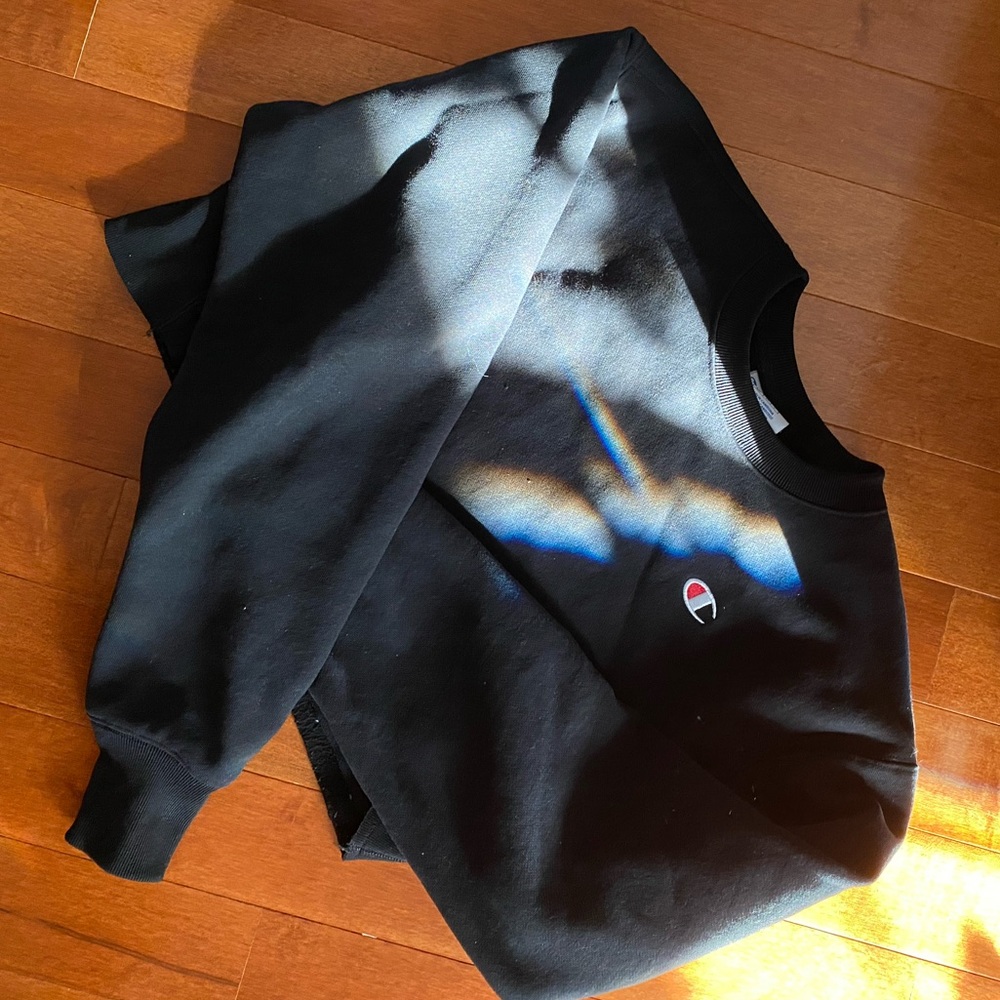 Black cropped champion crew neck